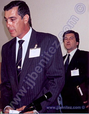 Teniente Coronel Bastida, en el curso de verano de la Universidad Complutense