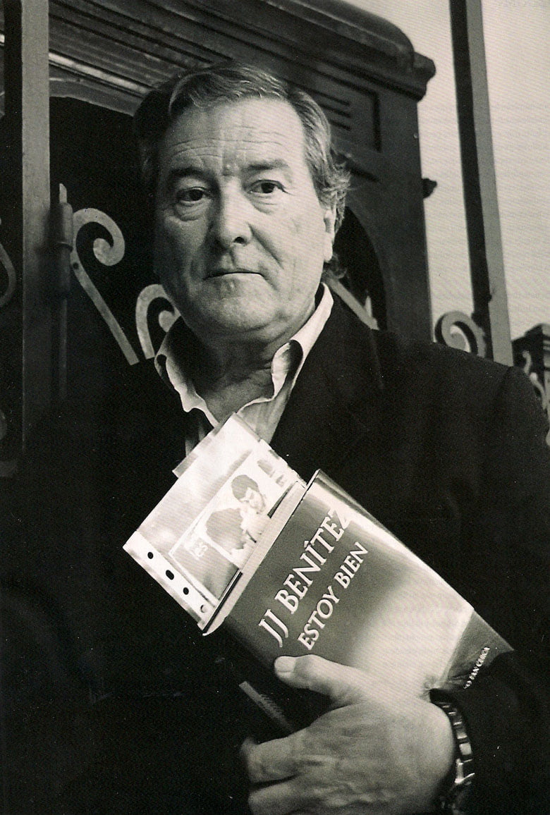 J. J. Benítez.