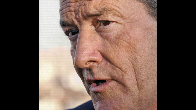 J. J. Benítez.