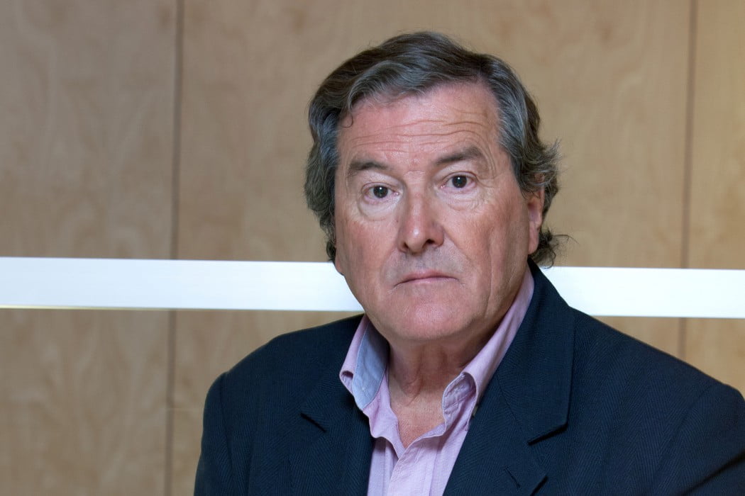 J. J. Benítez.