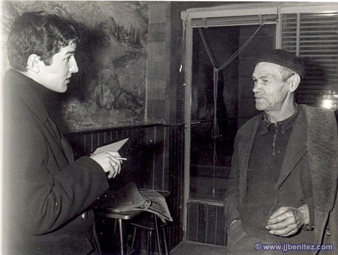 J. J. Benítez y "Chito".