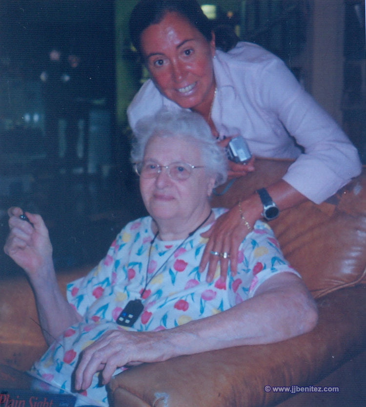 Blanca y Gloria Farley