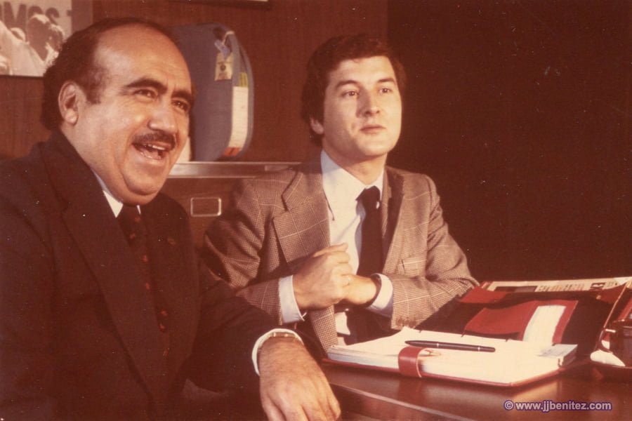 Ferriz y JJ Benítez.